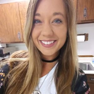 Meet your Posher, Chelsey